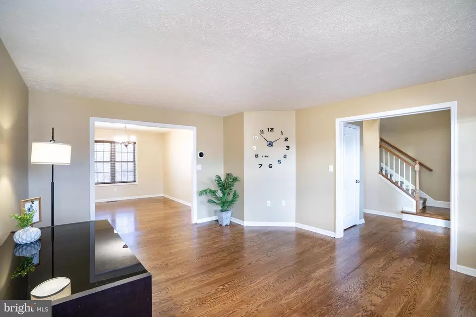 Living - 231 Bolton Ave, State College, PA 16803 photo 2 of 7