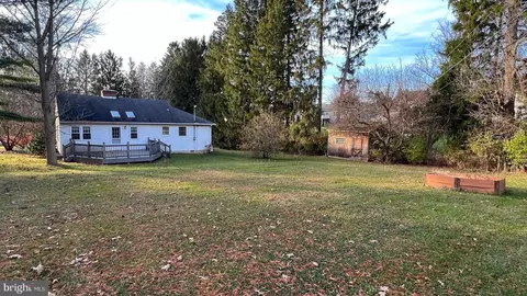 123 Memorial Dr, Boalsburg, PA 16827