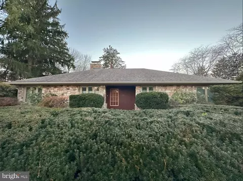 304 S Buckhout St, State College, PA 16801
