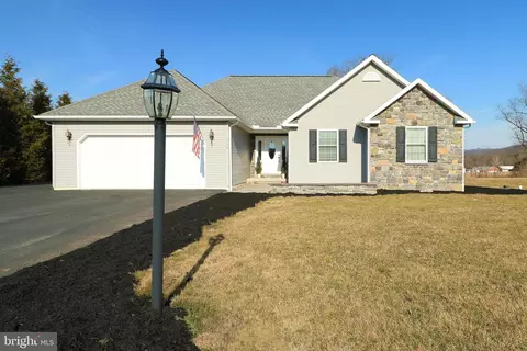130 Landon Dr, Bellefonte, PA 16823