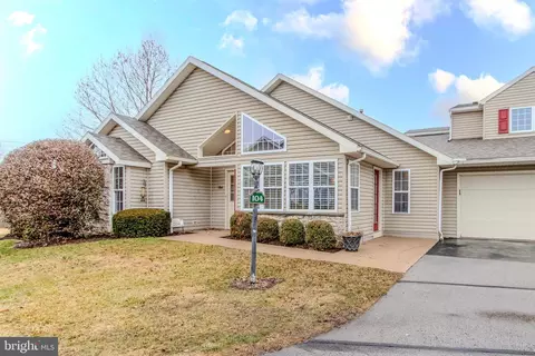 104 Wellington Dr, State College, PA 16801