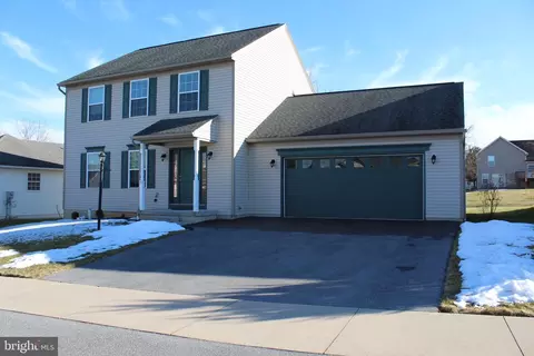 421 Hawknest Rd, State College, PA 16801
