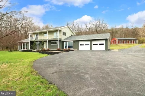 461 Brush Valley Rd, Boalsburg, PA 16827