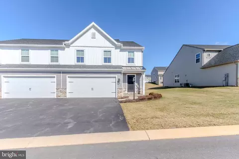 134 Acer Ave, State College, PA 16803