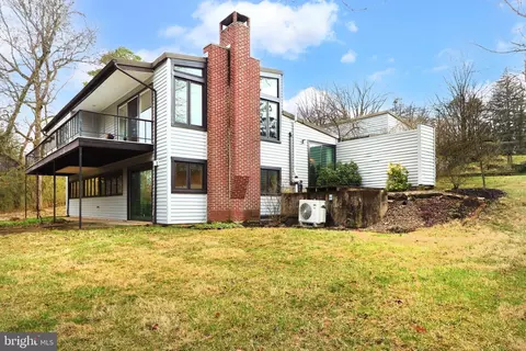 942 E Mccormick Ave, State College, PA 16801