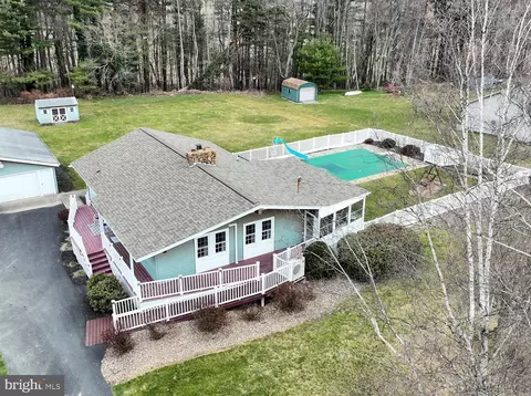 345 Ridge Crest Dr, Howard, PA 16841