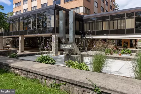 403 S Allen St #702, State College, PA 16801