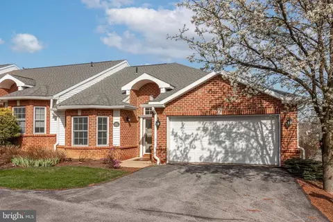 1632 Bristol Ave #601, State College, PA 16801