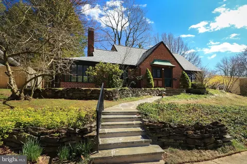 548 Hillcrest Ave, State College, PA 16803