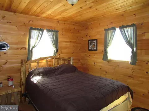 Bedroom - 285 E Snow, Shoe, PA 16874 photo 3 of 4