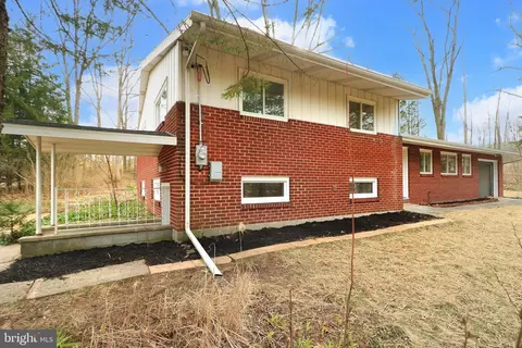 130 Pike Ln, Philipsburg, PA 16866