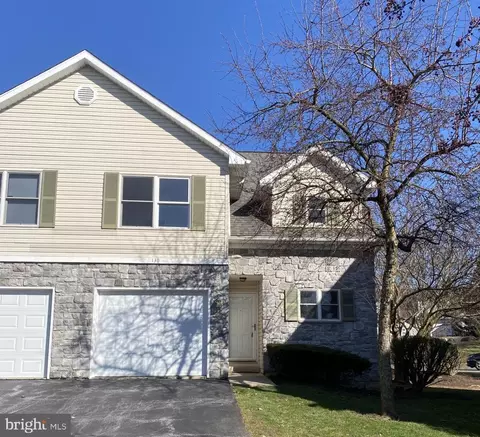 130 Washington Pl, State College, PA 16801