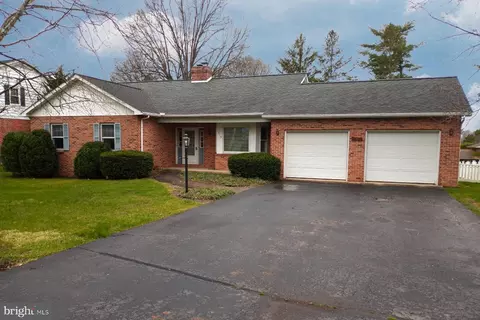 1515 Yardal Rd, State College, PA 16801