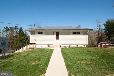147-149 Limerock Ter, State College, PA 16801