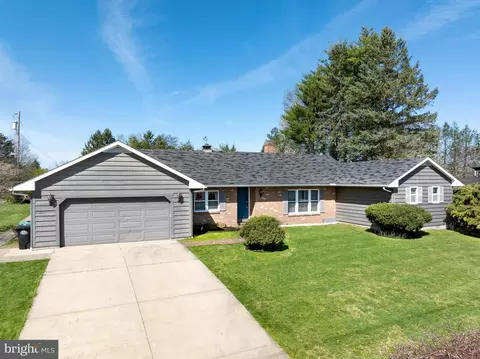 1278 Penfield Rd, State College, PA 16801