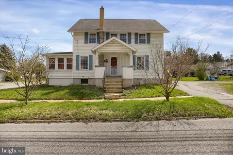 1128 E Pine St, Philipsburg, PA 16866
