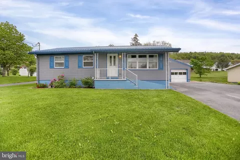 300 Dell St, Bellefonte, PA 16823