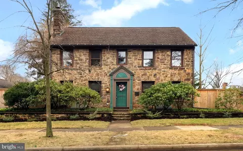422 E Mitchell Ave, State College, PA 16803
