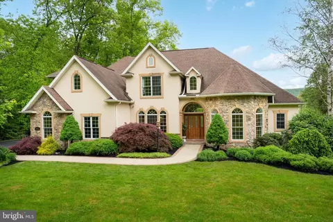 356 Timberton Cir, Bellefonte, PA 16823