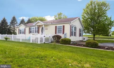 152 Buchanan Ave, State College, PA 16801