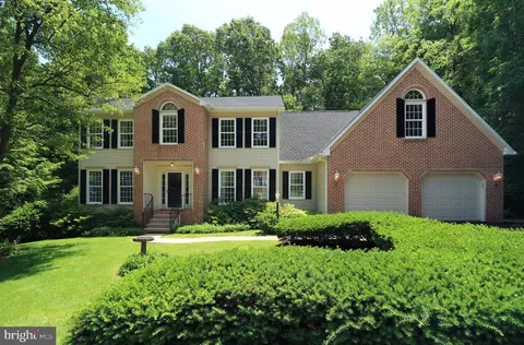 634 Earl Dr, State College, PA 16803