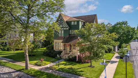 241 S Pennsylvania Ave, Centre Hall, PA 16828