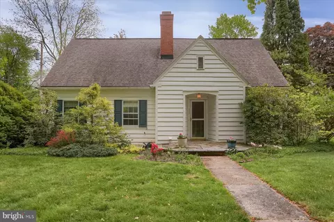 212 E Irvin Ave, State College, PA 16801