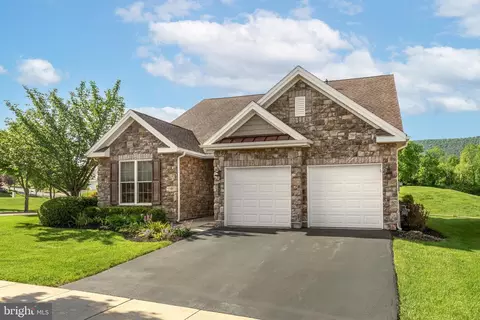 103 Pilgrim Dr, Boalsburg, PA 16827