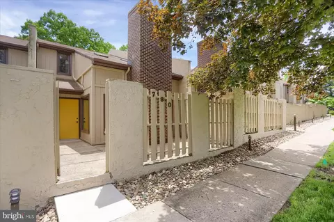 780 W Aaron Dr, State College, PA 16803