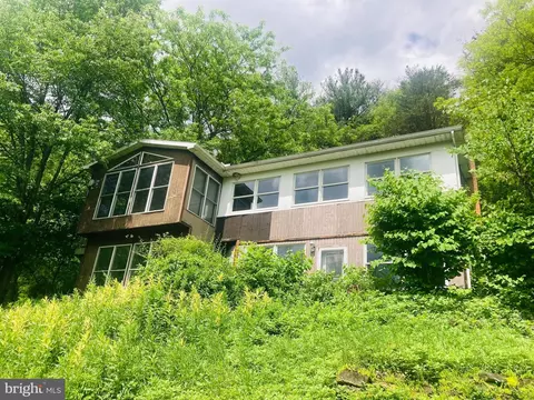 222 Fishburn Hill Rd, Bellefonte, PA 16823