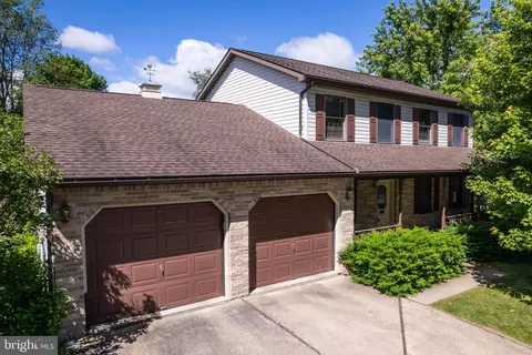 2130 Brushwood Dr, State College, PA 16801