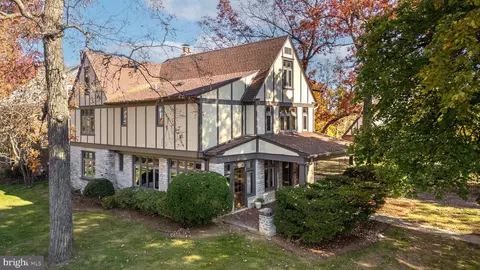 401 S Gill St, State College, PA 16801