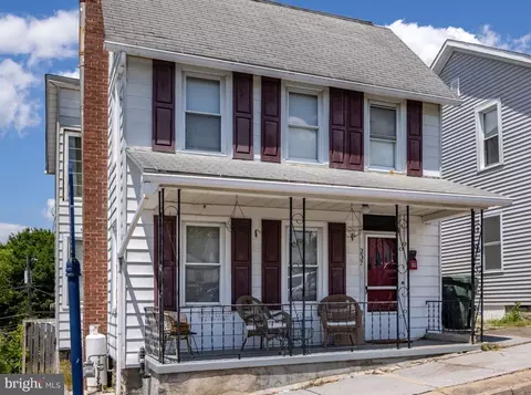 207 E High St, Bellefonte, PA 16823