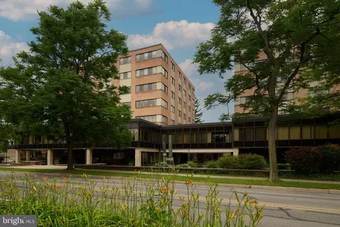 403 S Allen St #701, State College, PA 16801