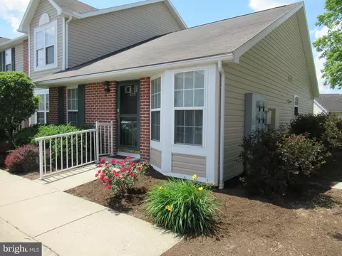 200 Pebble Ln, Bellefonte, PA 16823
