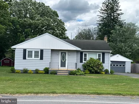736 N 9th St, Philipsburg, PA 16866