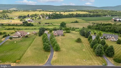 187 Hidden Lake Dr, Centre Hall, PA 16828