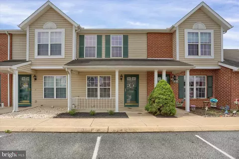 206 Fieldstone Ln, Bellefonte, PA 16823