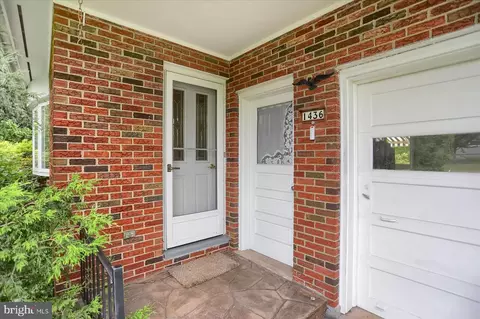 1436 Harris St, State College, PA 16803