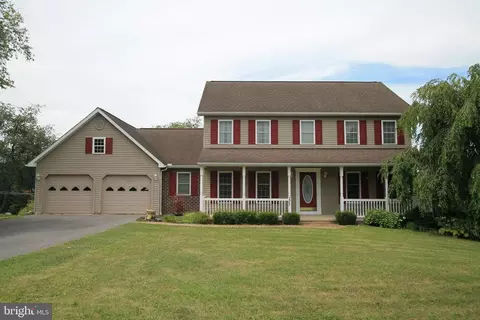 221 Limestone Dr, Bellefonte, PA 16823