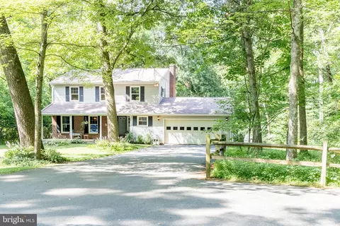 918 Fir Dr, State College, PA 16801