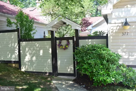377 Oakwood Ave, State College, PA 16803