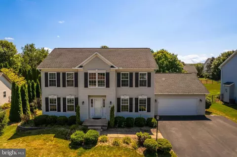 1874 Autumnwood Dr, State College, PA 16801