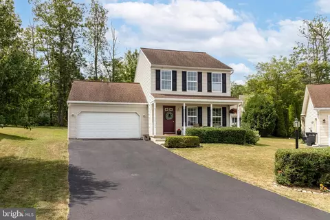 134 Clemson Ct, State College, PA 16803
