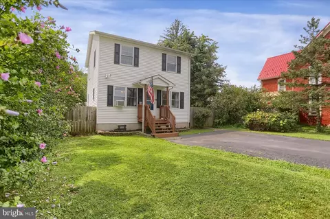 309 Depot St, Milesburg, PA 16853