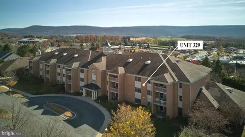 305 Village Heights Dr #329, State College, PA 16801