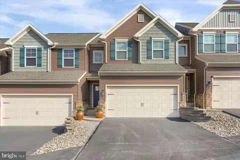 135 Towhee Dr, Boalsburg, PA 16827