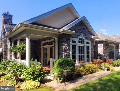 3221 Shellers Bnd, State College, PA 16801