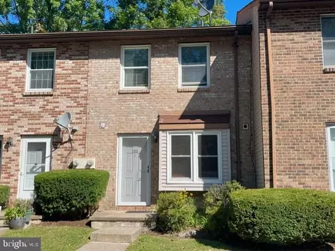 1111 Teaberry Ln, State College, PA 16803