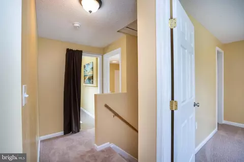 Entry Way - 302 High St, Milesburg, PA 16853 photo 3 of 5